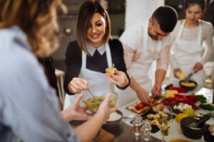 Cooking for a Crowd: Tips, Tricks, and Recipes for Big Gatherings